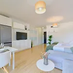 Apartment Kosta Homes - Pyr And Pool