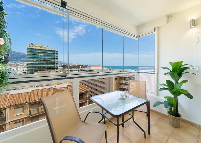 Kosta Homes - Pyr And Pool 丰希罗拉